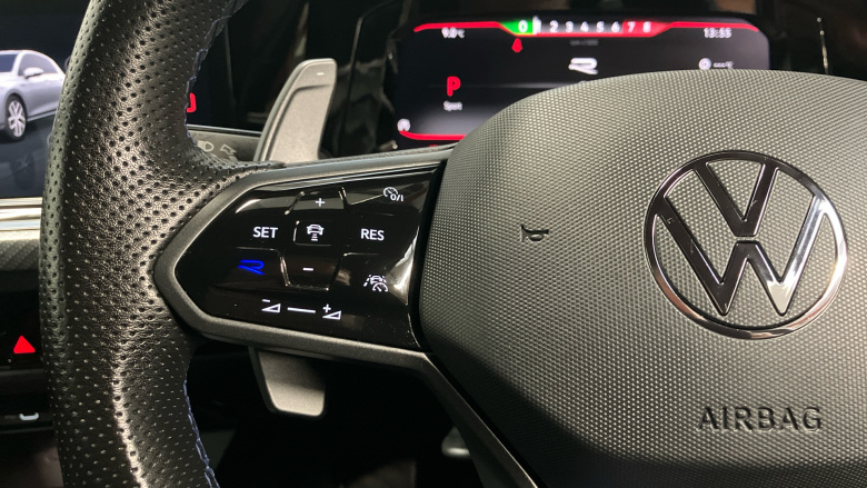 Volkswagen Golf 2.0 TSI 320 R 4Motion 5dr DSG Petrol Hatchback